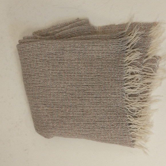 Vintage Other - Mohair Blend Vintage Throw - Shawl 48" x50" Lightweight Weave Mauve Blue & Cream